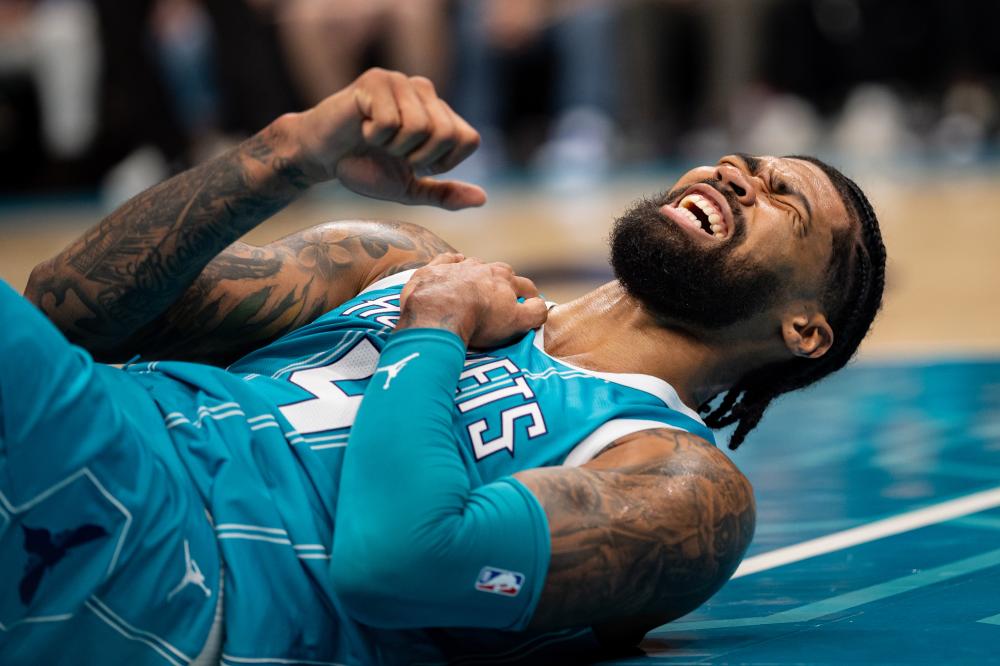 的表现崭露 的表现崭露