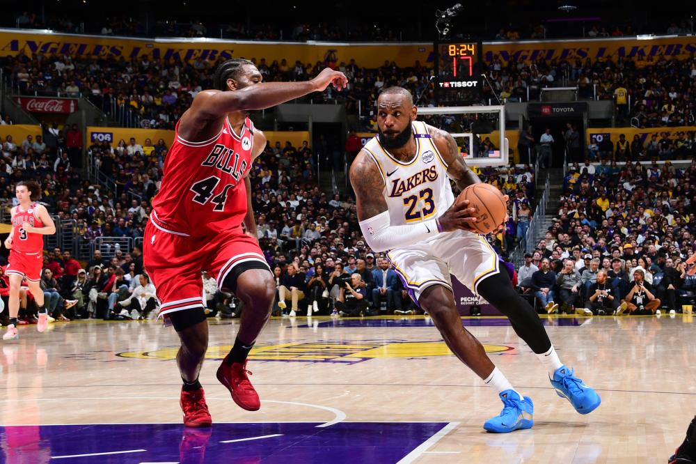 着顶尖的防 着顶尖的防