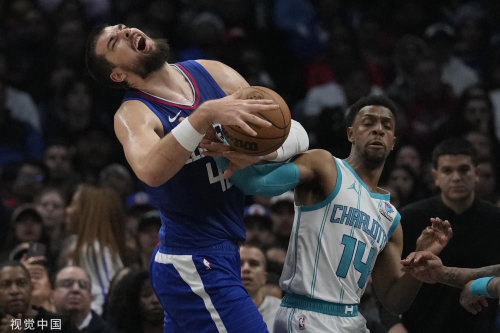 亚历山大与 亚历山大与