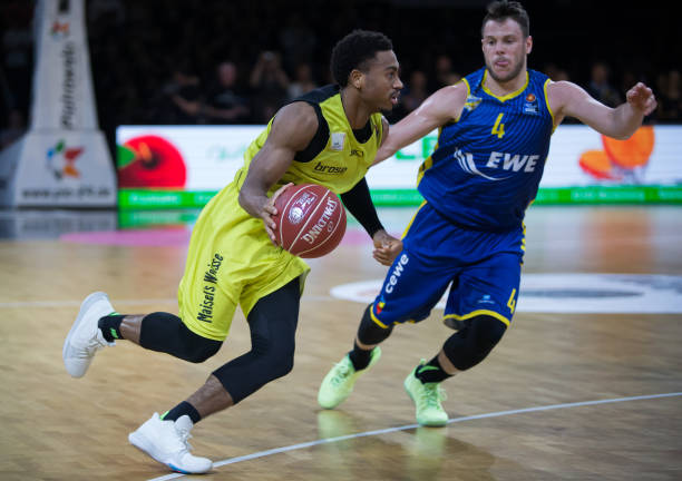 等媒体迅速 等媒体迅速