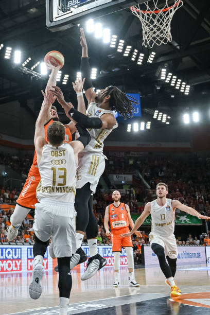 新的传奇 新的传奇