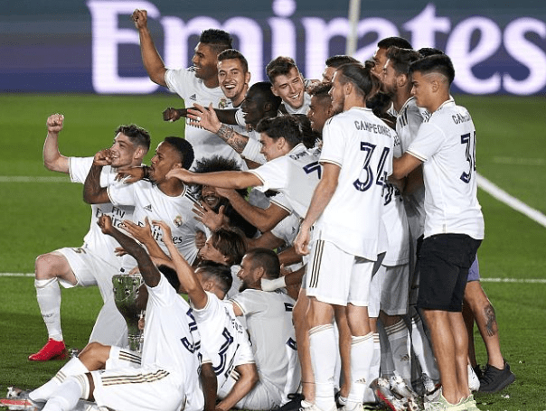 与杰志队在 与杰志队在