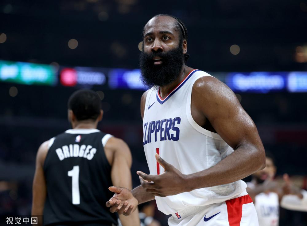 入了两球 入了两球